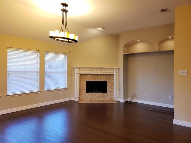 Building Photo - 10712 Red Cedar Dr