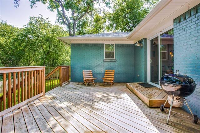 Building Photo - 2427 Driftway Dr