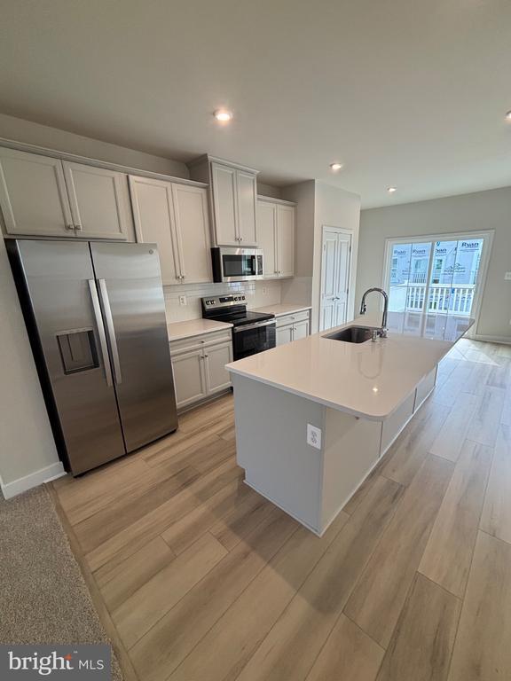 Building Photo - 4362 Southerby Dr