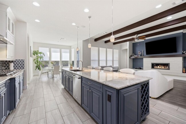 Building Photo - 16404 Horse Trap Ln