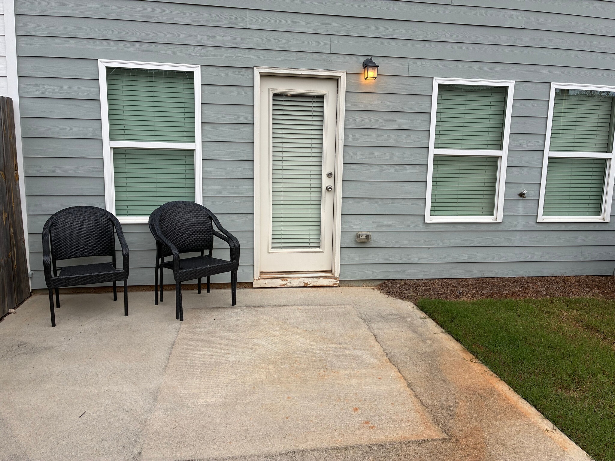 Building Photo - Room in Townhome on The Way Pl