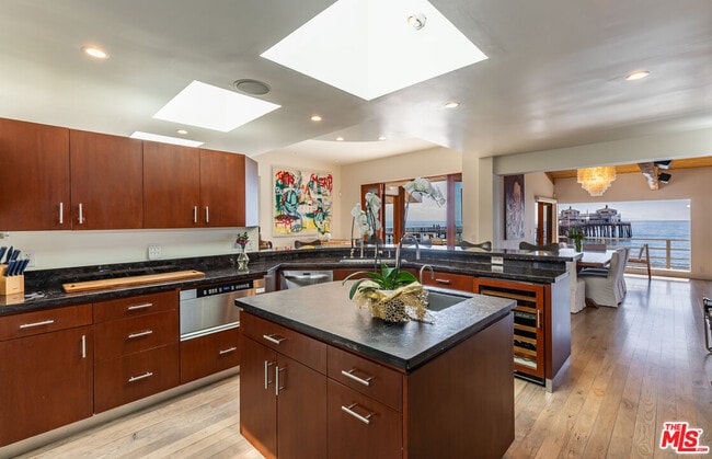 Building Photo - 23018 Pacific Coast Hwy