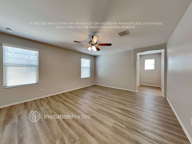 Building Photo - 16524 W Jenan Dr