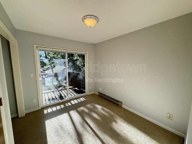 Building Photo - 307 Cervantes Cir