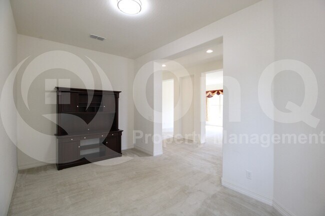 Building Photo - 1781 E Aster Pl