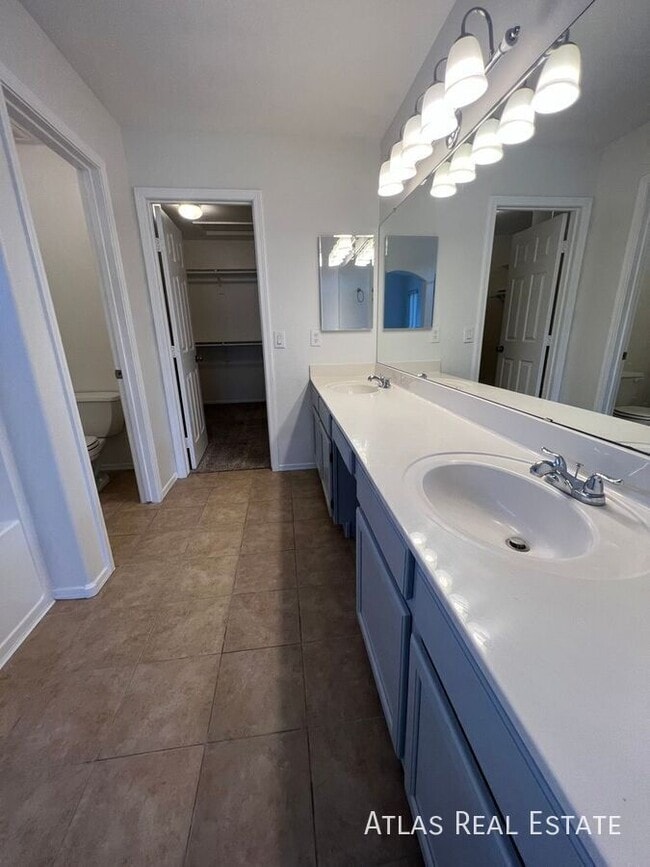 Building Photo - 30427 North 42nd Pl