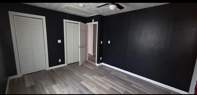 Building Photo - 5639 Fourth Ave