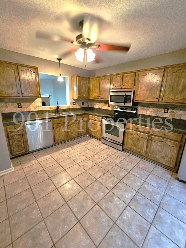 Building Photo - 1786 Beaver Trail Dr