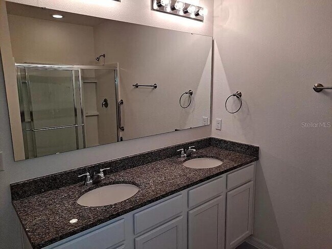 Building Photo - 3549 Crimson Clover Dr