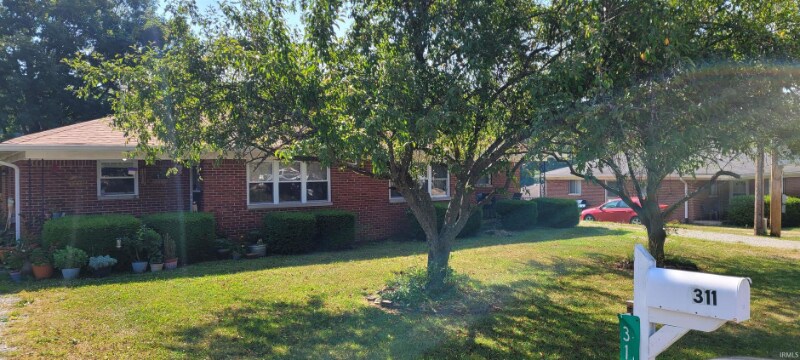 Primary Photo - 311-313 Wilson Dr