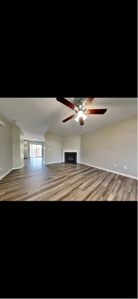 Building Photo - 311 Hunslet Cir