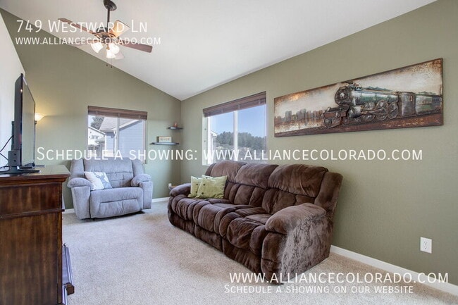 Building Photo - 749 Westward Ln