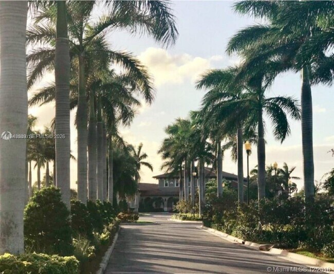 Building Photo - 9132 SW 227th Ln