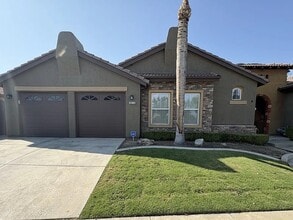 Building Photo - 8610 Bolsena Ln