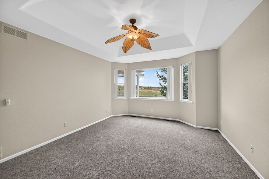 Building Photo - 11131 Park Vista Dr