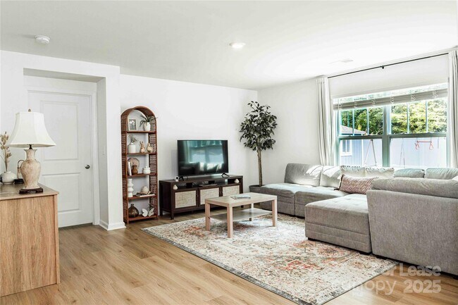 Building Photo - 2880 Sherrills Strm Dr