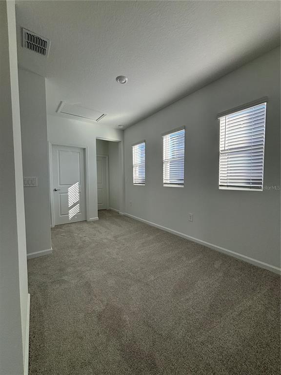 Building Photo - 7444 Ivy Tendril Ave