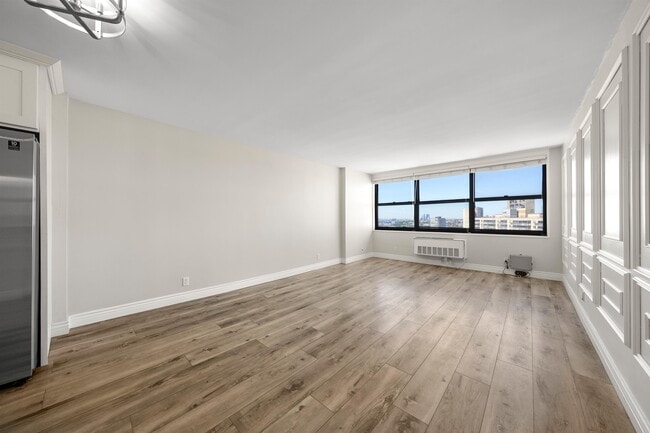 Building Photo - 7002 JFK Blvd E