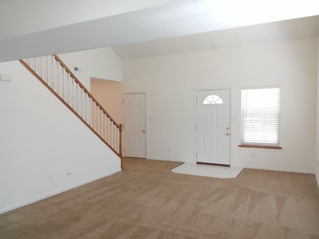 Building Photo - 1720-1722-1722 Juniper Dr