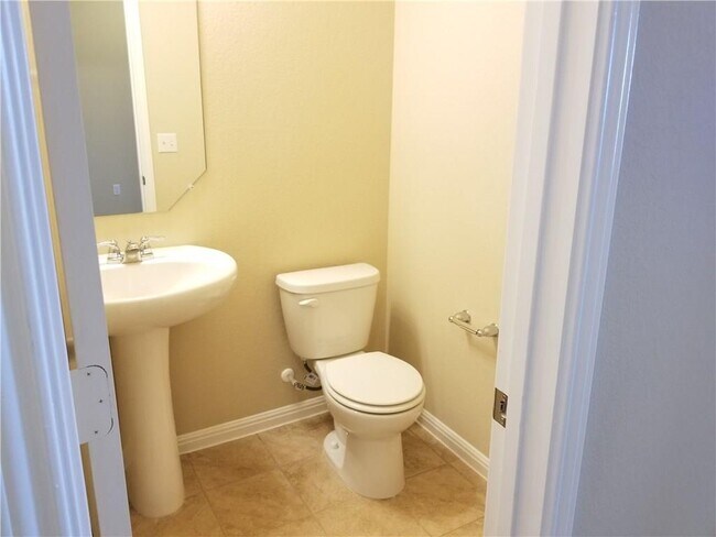 Building Photo - 1448 Brooks Way