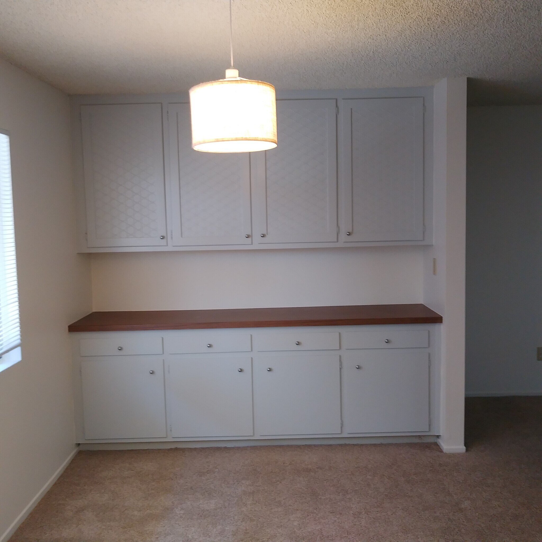 Building Photo - 2208 Gates Ave