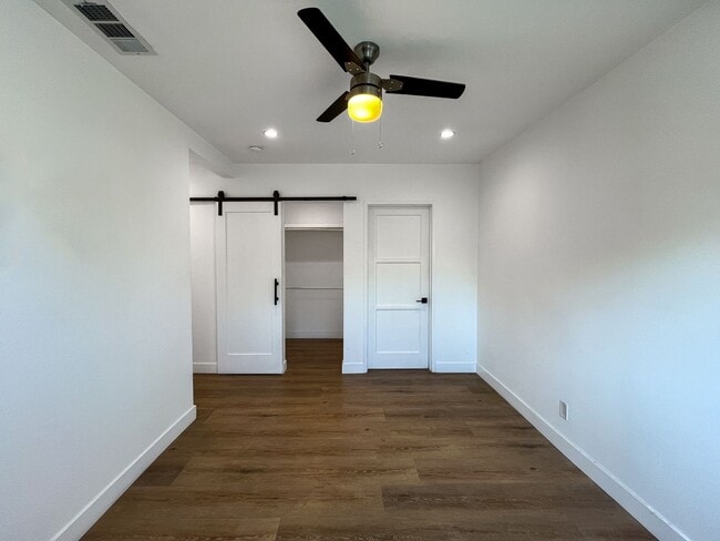 Building Photo - 13053 Venice Blvd