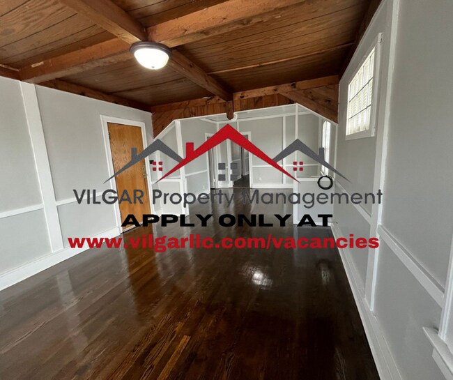Building Photo - 4321 Indianapolis Blvd