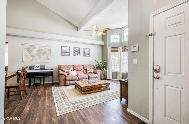 Building Photo - 12748 Tierra Pueblo Dr