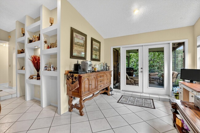 Building Photo - 20803 Cabrillo Way