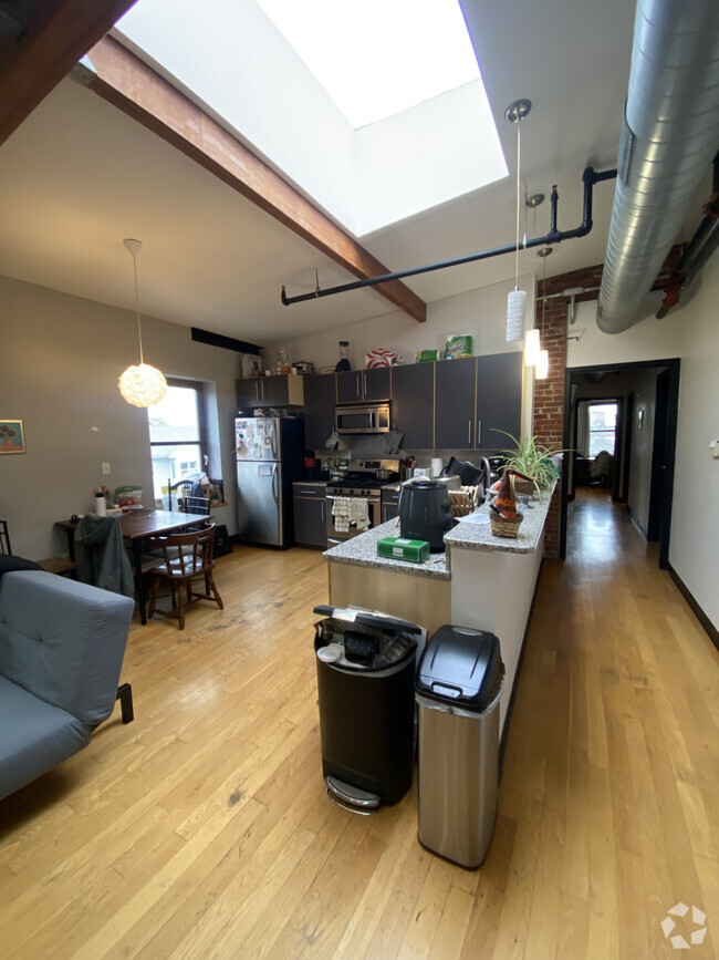 Building Photo - 1445 Tremont St