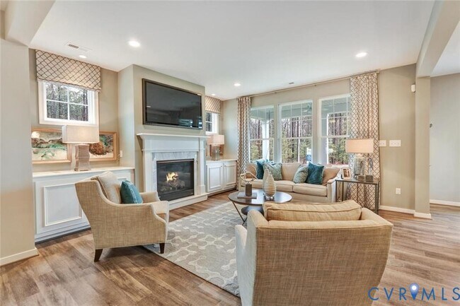 Building Photo - 5508 Benoni Dr