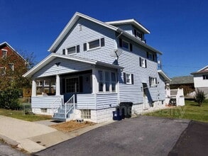 Building Photo - 1918 20th St