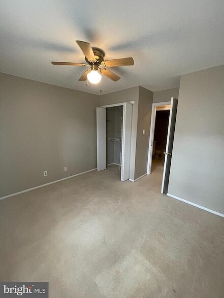 Building Photo - 5207A Adelaide Dr