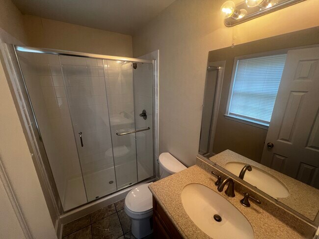 Building Photo - 5934 Bluebonnet Rd