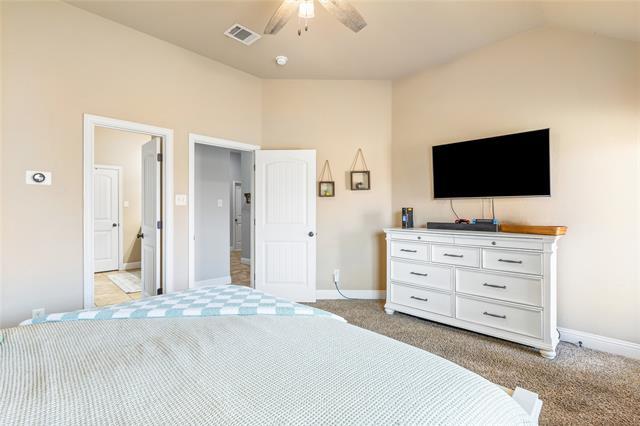 Building Photo - 617 Zachary Dr