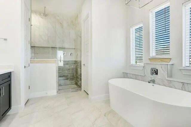 Building Photo - 104 Lazy Oak Pl