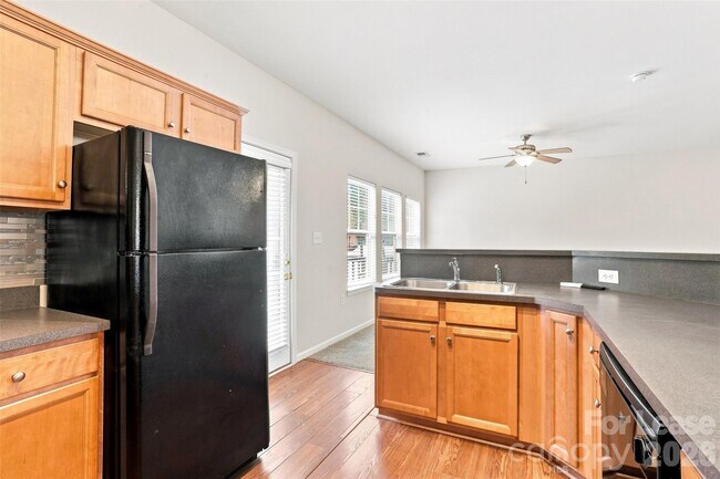 Building Photo - 345 Doughton Ln