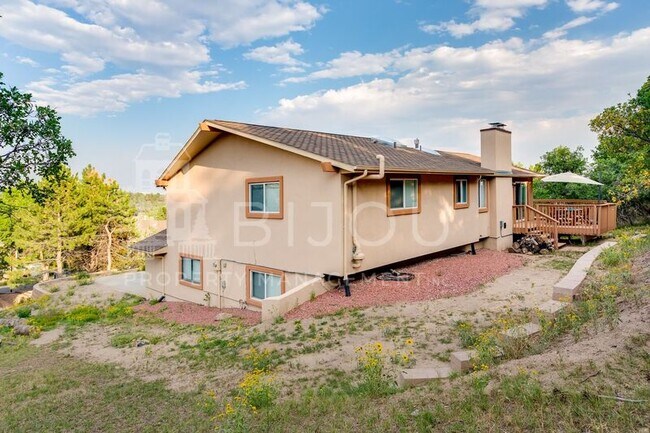 Building Photo - 355 Waco Ct