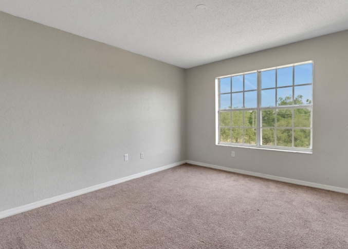 Building Photo - 4295 Summer Landing Dr