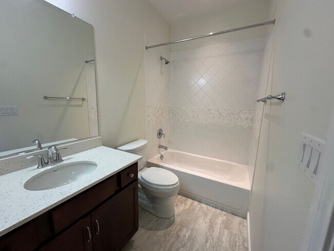 Building Photo - 6045 Griffin Dr