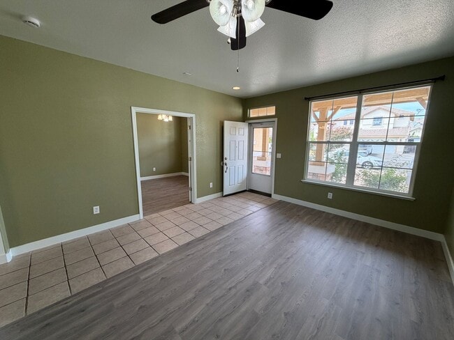 Building Photo - 8660 Banton Cir