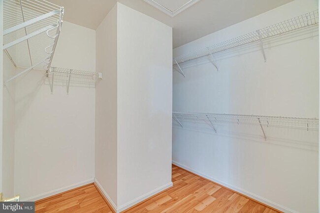 Building Photo - 4147 Presgraves Ct