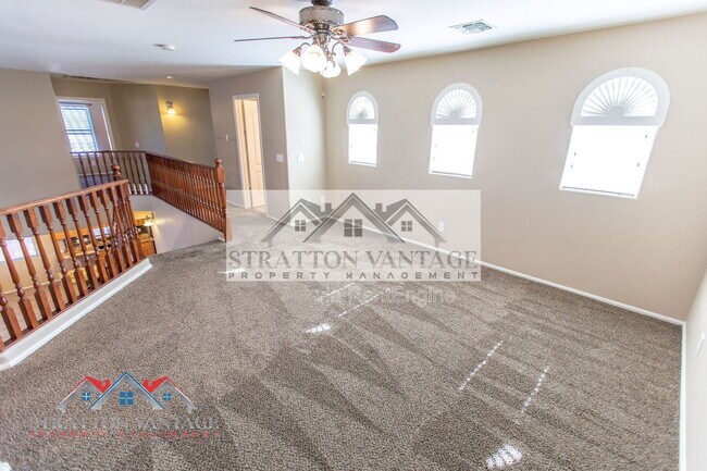 Building Photo - 4808 W Allen St