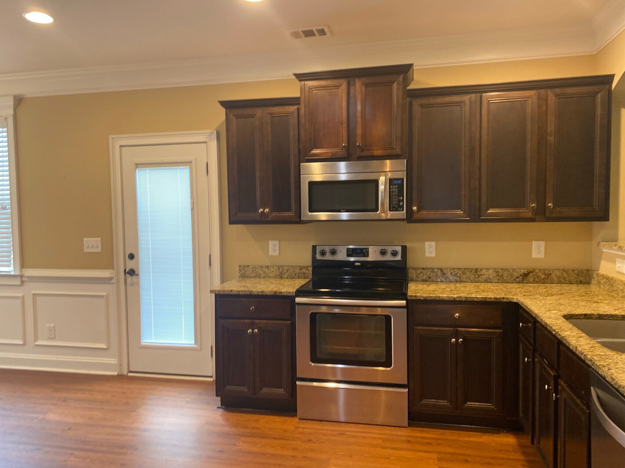 Building Photo - 319 Haywood Dr