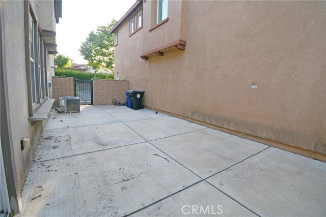 Building Photo - 8542 Cava Dr