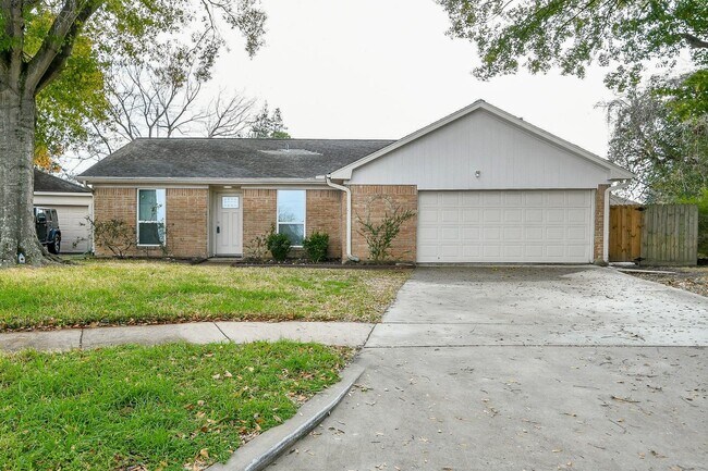 Building Photo - 12939 Westmere Dr