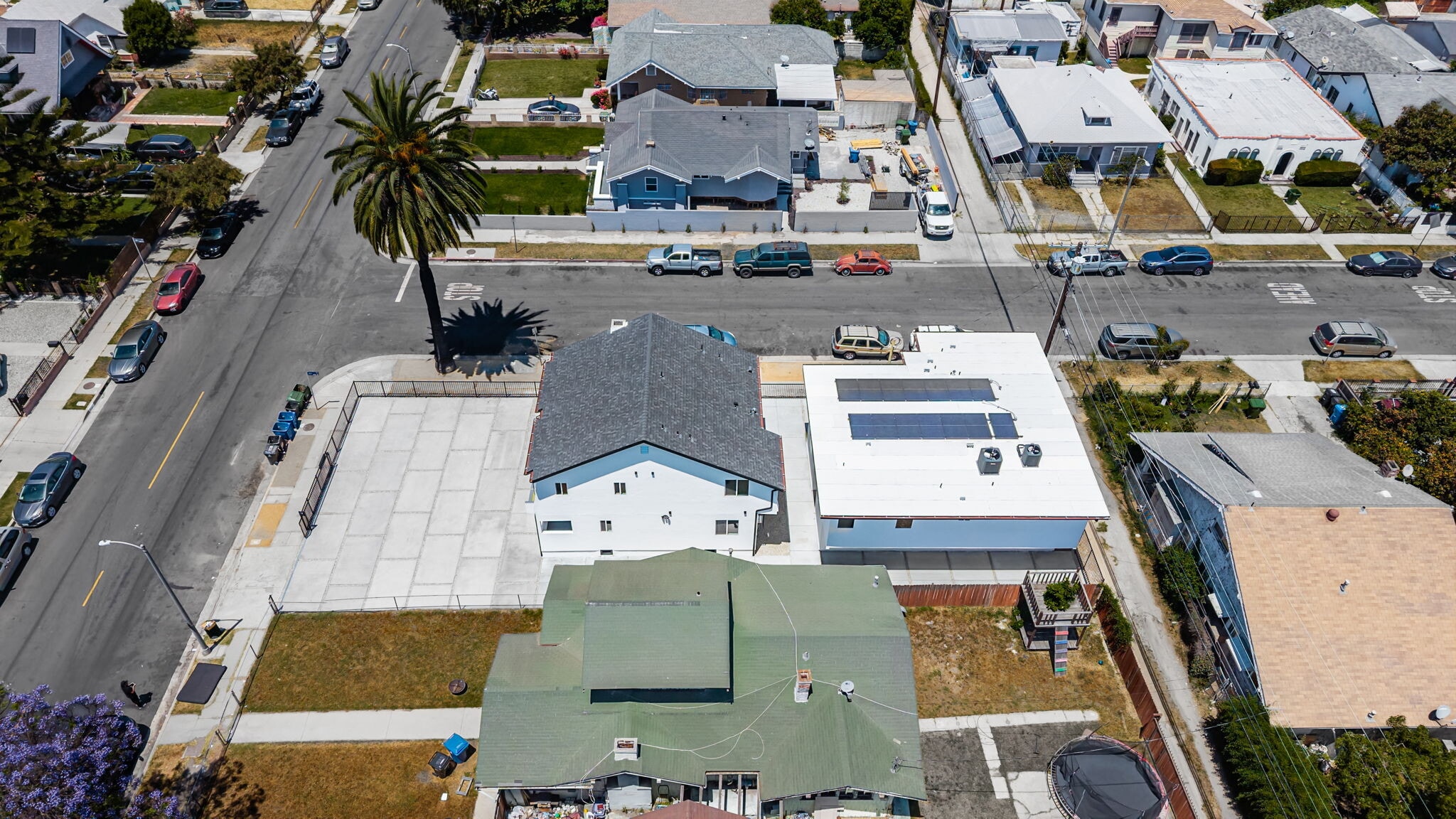 Building Photo - 4700 S Gramercy Pl