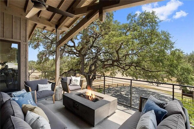 Building Photo - 19213 Lost Tree Blvd