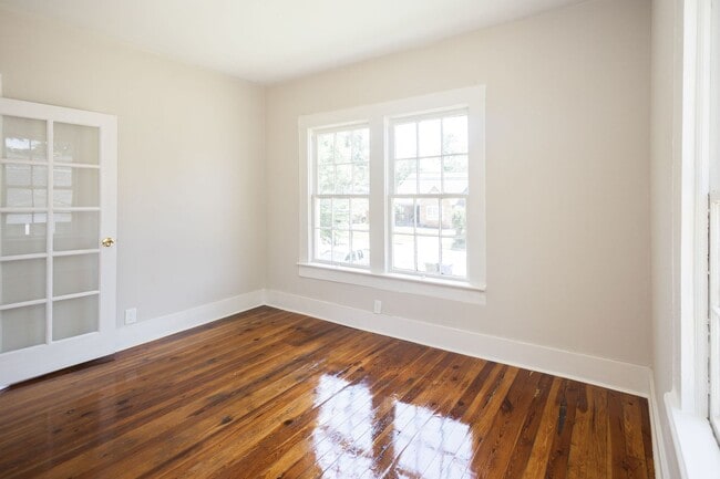 Building Photo - 116 N 14th St