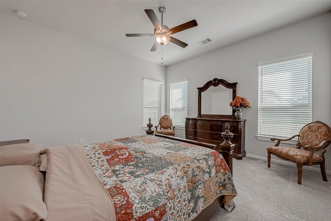 Building Photo - 4603 Silver Moon Dr